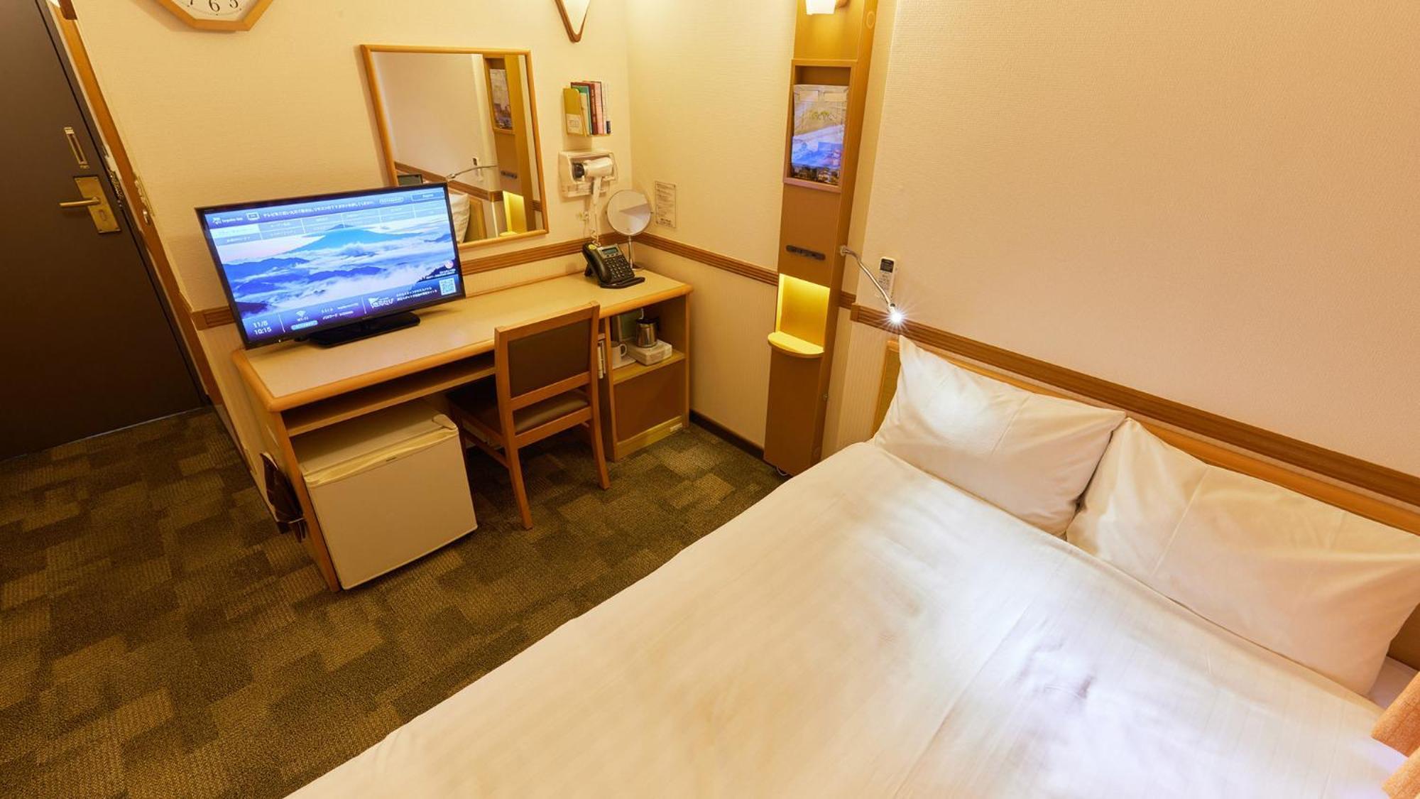 Toyoko Inn Saitama Iwatsuki Ekimae Habitación foto
